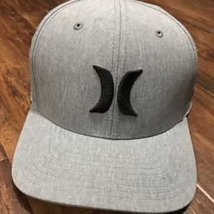 Hurley Phantom Hat